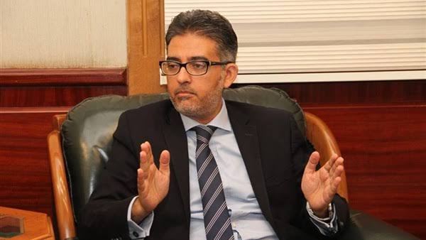 الدكتور أحمد عبد العزيز رئيس شركة مصر للتامينات الحياة 