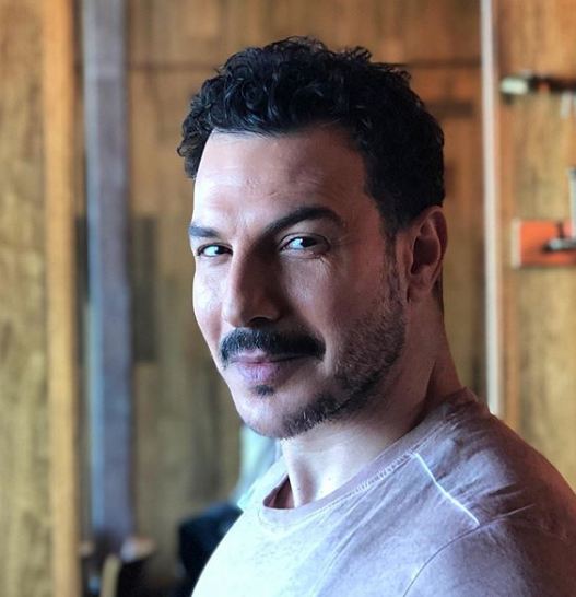 باسل خياط