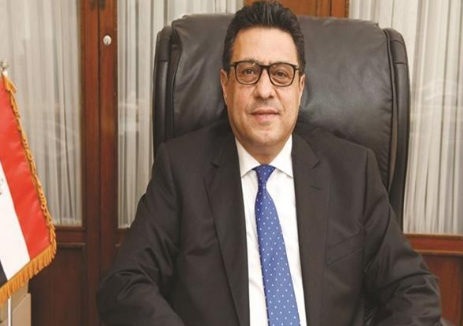 السفير طارق القوني السفير طارق القوني