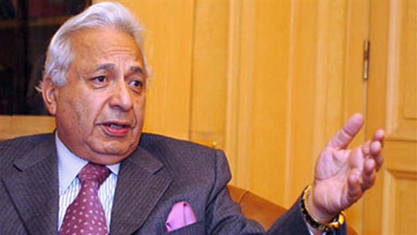 احمد عكاشة 