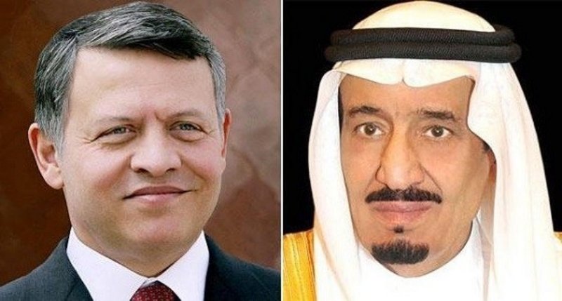 ملك الأردن يبحث مع خادم الحرمين التعاون لمواجهة كورونا