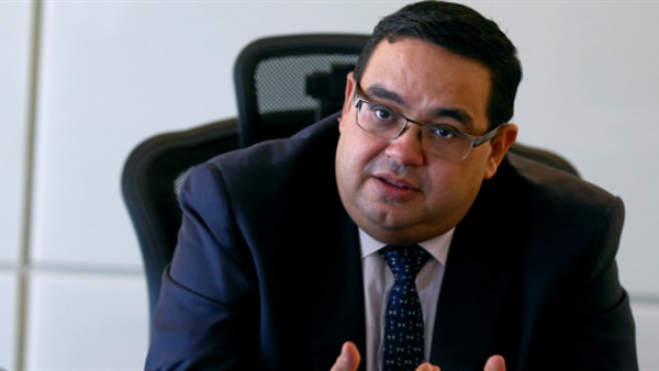 محسن عادل