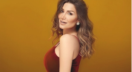 سارة نخلة