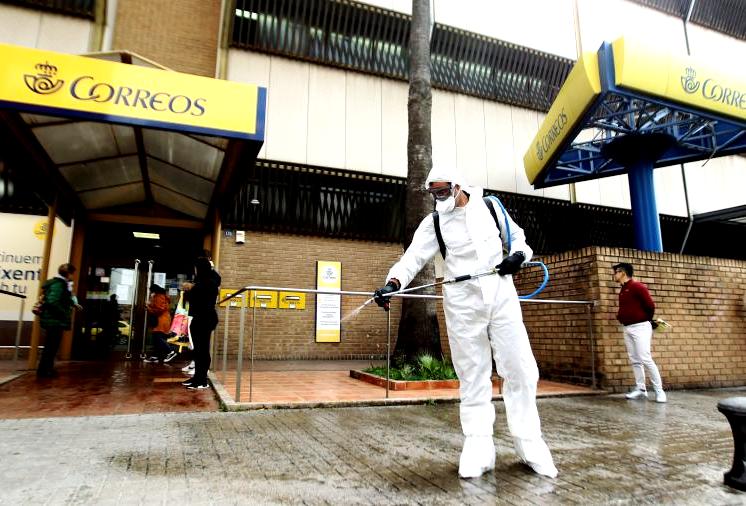 مئات الملايين في العزل.. هذا ما فعله كورونا فى دول العالم