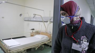 إيران تسجل 123 حالة وفاة جديدة بفيروس كورونا