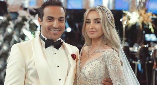 أحمد فهمي وزوجته 