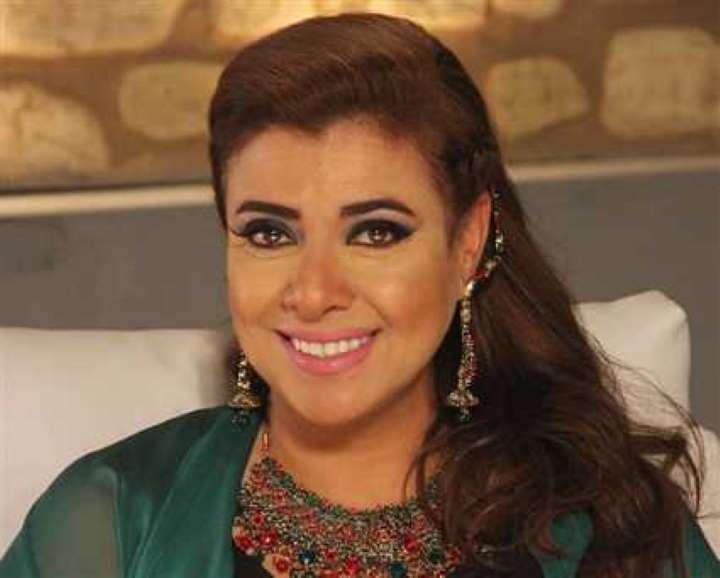 نشوى مصطفى