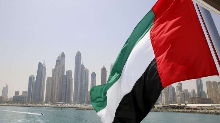 الامارات تطالب من المواطنين عدم الخروج لمدة أسبوعين
