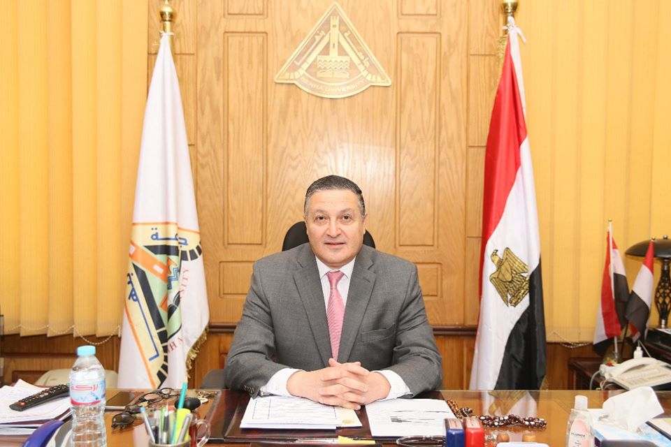 الدكتور جمال السعيد رئيس جامعة بنها