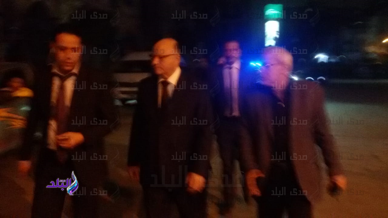 محافظ القاهرة يفاجئ العتبة والموسكي في جولة ليلية بسبب كورون