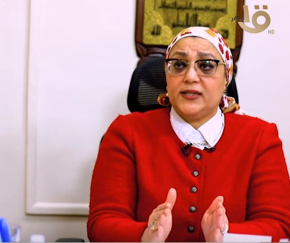  الدكتورة نانسي الجندى، رئيس الإدارة المركزية للمعامل بوزارة