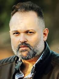 محمد محمود عبدالعزيز 