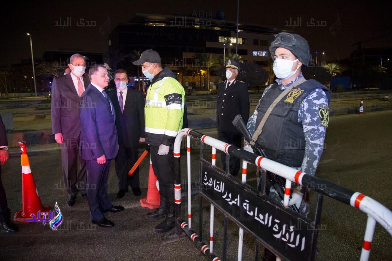 وزير الداخلية يتفقد القوات  وزير الداخلية يتفقد القوات