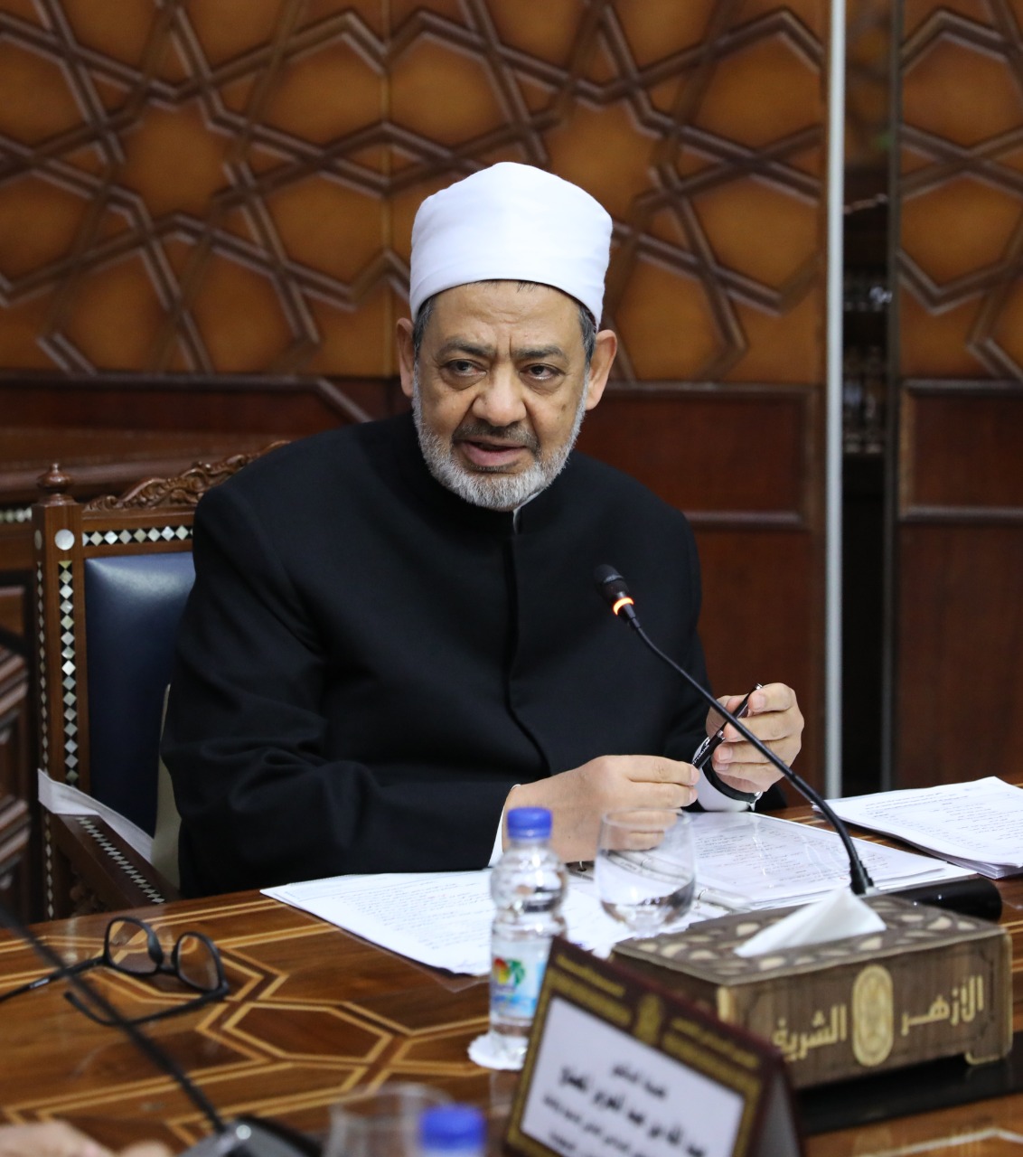 الإمام الأكبر يعزي رئيس إندونيسيا في وفاة والدته