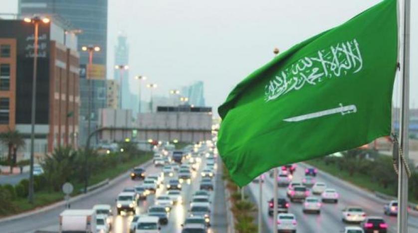 السعودية تعلن بدء منع التجول في الرياض ومكة والمدينة