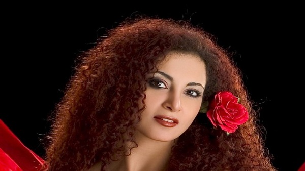 رولا محمود