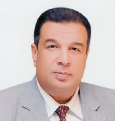 الكاتب الصحفى عبد الرازق توفيق