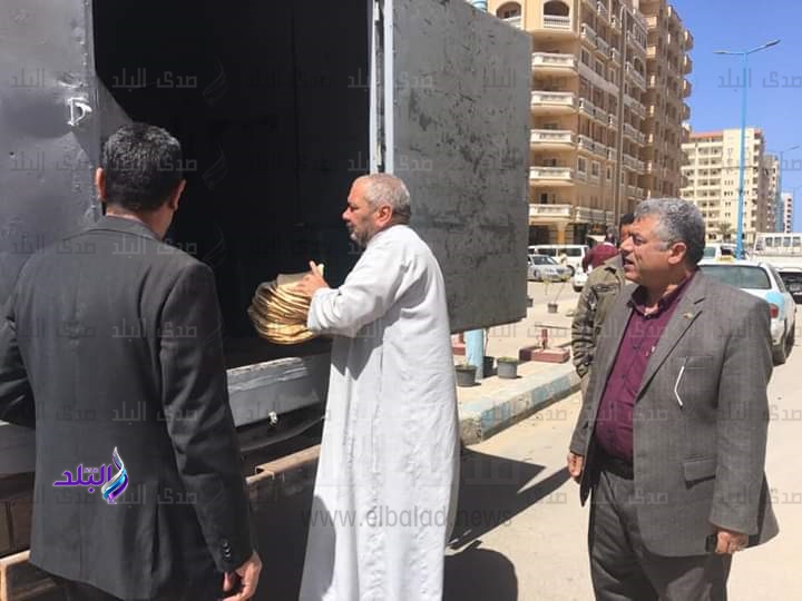 سيارات متنقلة لتوفير الخبز