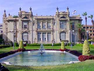 جامعة عين شمس