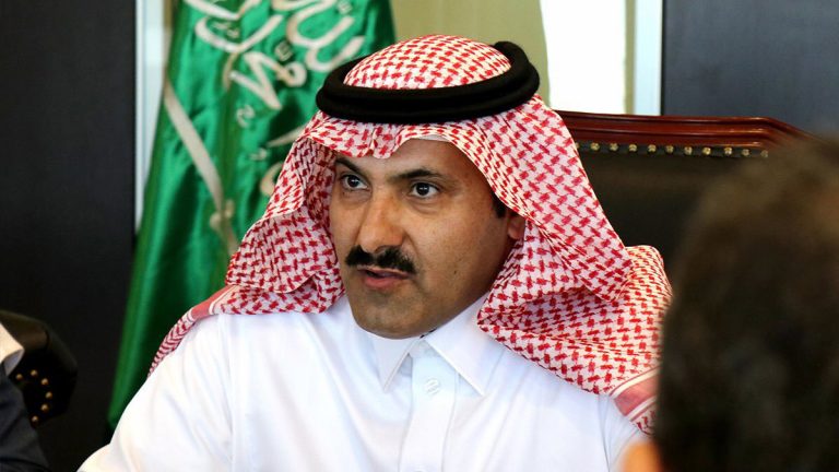 سفير السعودية فى اليمن: المملكة دعت الحوثيين لمفاوضات 