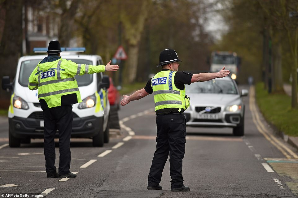 هل يعيد فيروس كورونا الدولة البوليسية إلى بريطانيا ؟