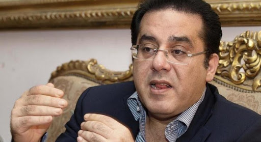 أيمن نور 