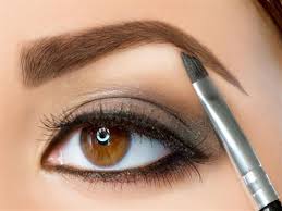 حكم تهذيب الحواجب