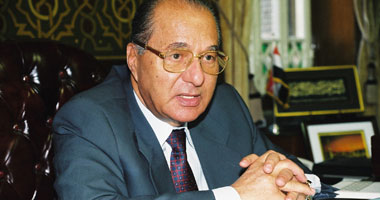 مجمع البحوث ينعي وفاة حمدي زقزوق أحد كبار العلماء بالأزهر