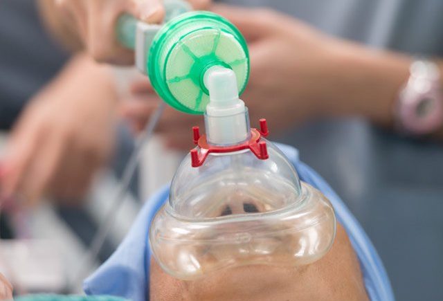 اجهزة تنفس صناعي 