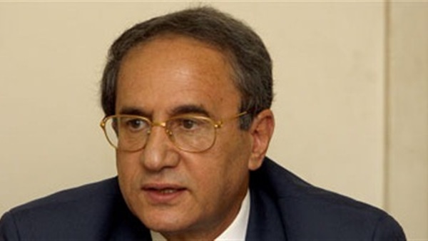 الدكتور أسامة الغزالي حرب