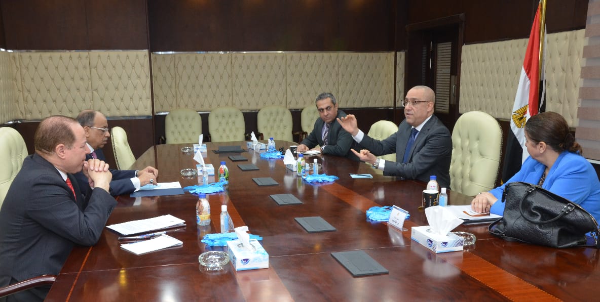 وزيرا التنمية المحلية والاسكان