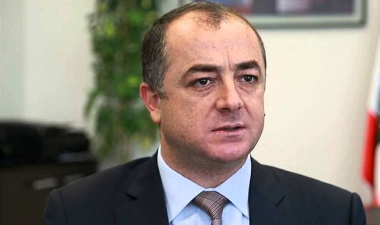 وزير الدفاع اللبناني السابق