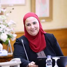 وزيرة التضامن الإجتماعي 