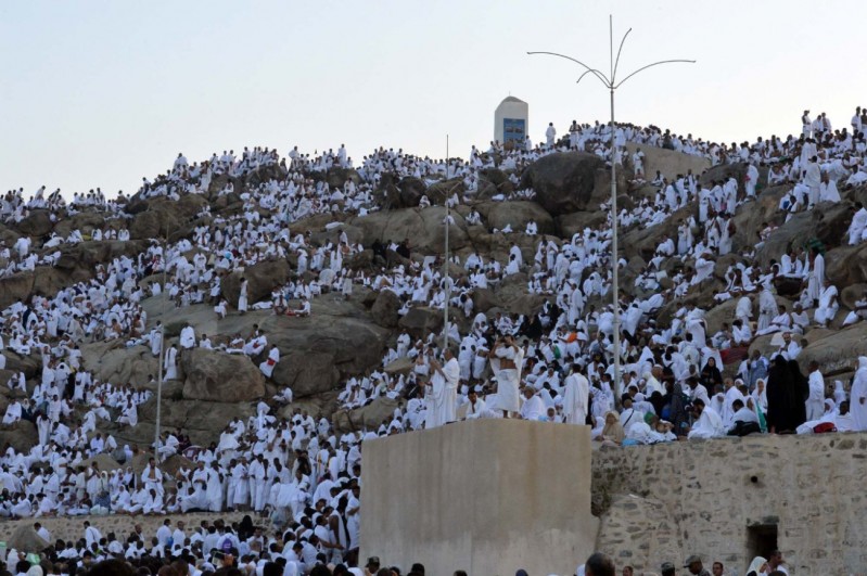 الغاء الحج .. خالد الجندي يكشف عن البديل