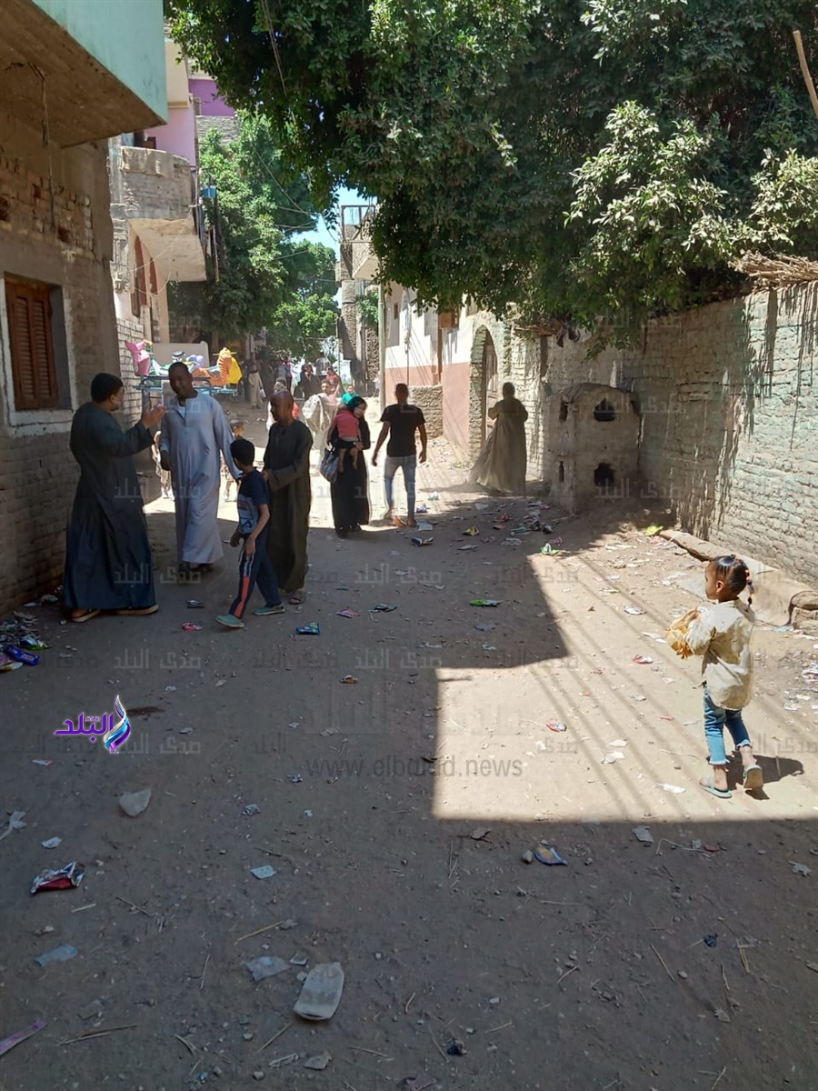 فض سوق الروافعه بالاقصر لمواجهة انتشار كورونا