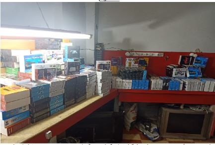 ضبط صاحب محل إلكترونيات ب