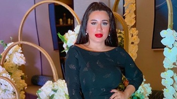 أسما شريف منير