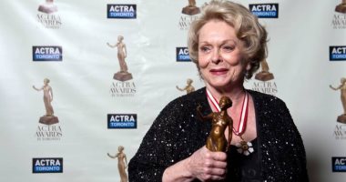 شيرلي دوجلاس