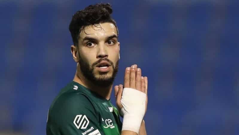 وليد أزارو