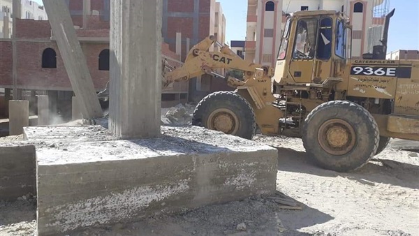 تنفيذًا لتوجيهات السيسي.. حملة لإزالة التعديات بالغردقة