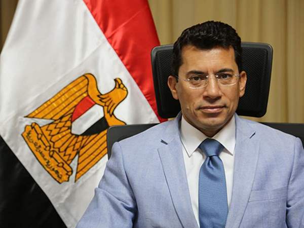 اشرف صبحي 