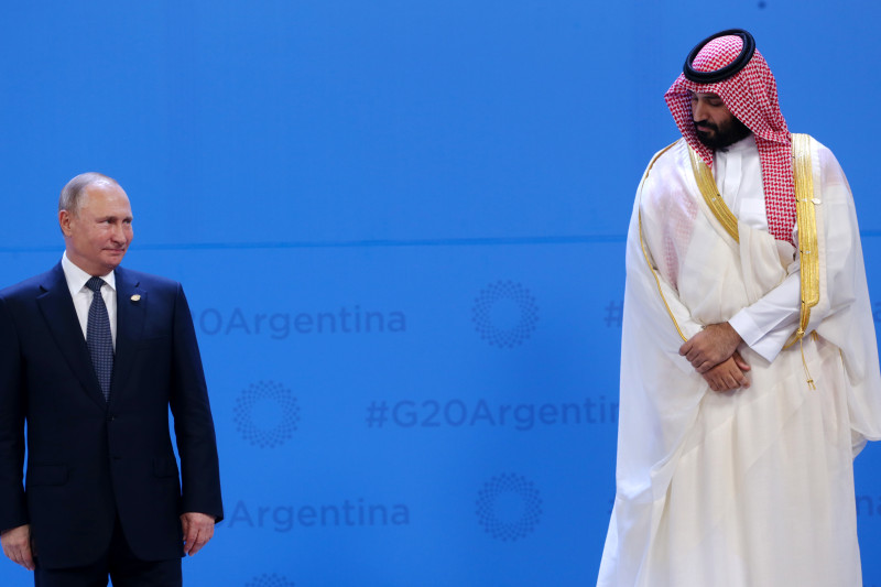 ولي العهد السعودي والرئيس الروسي