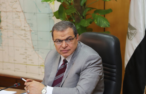 وزير القوى العاملة محمد سعفان