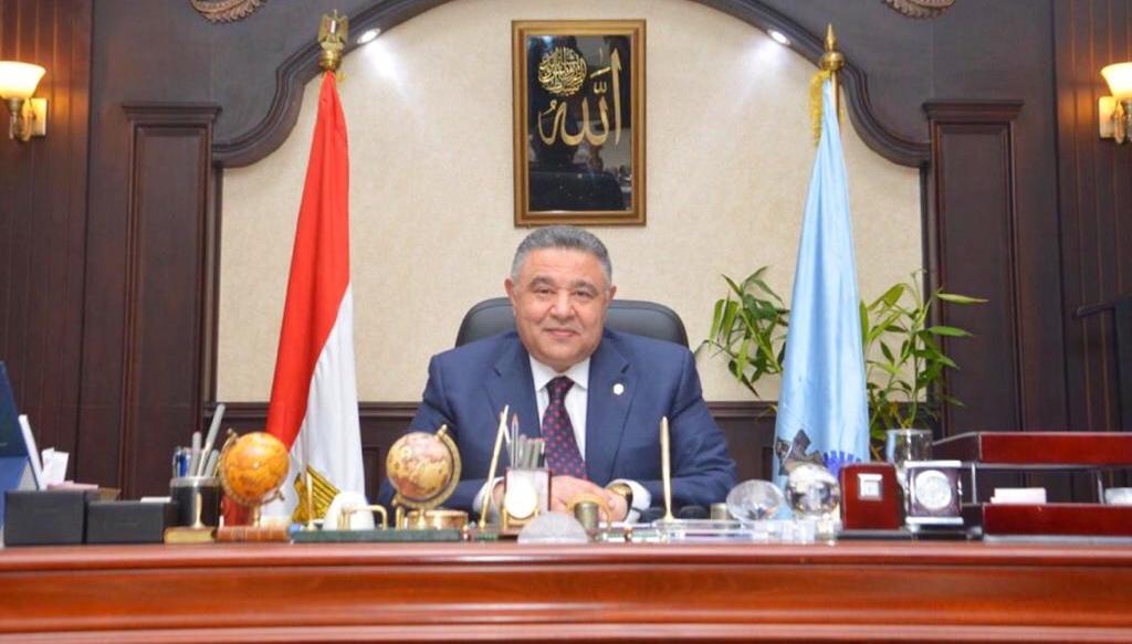 اللواء عمرو حنفى محافظ البحر الأحمر 