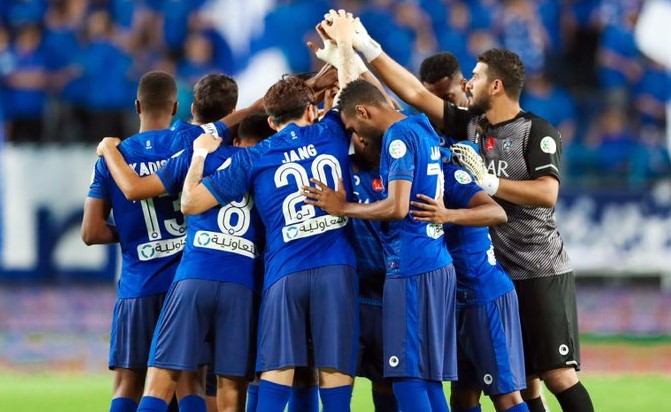 لاعبي الهلال السعودي