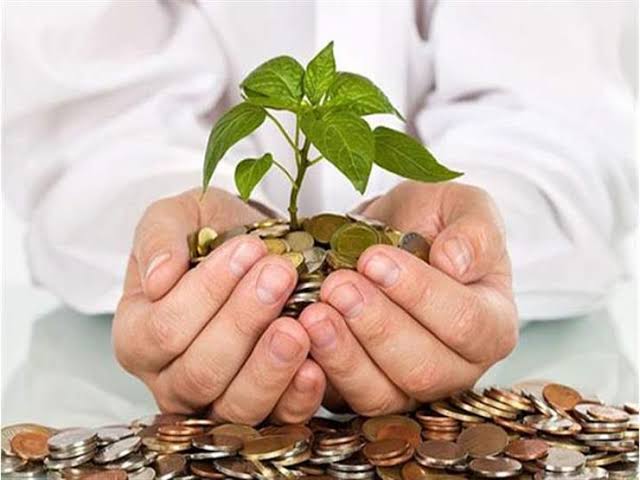 هل يجوز إعطاء بنت البنت من الزكاة لزواجها؟.. على جمعة يرد 