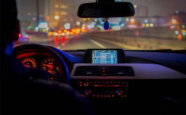 فتيس السيارة