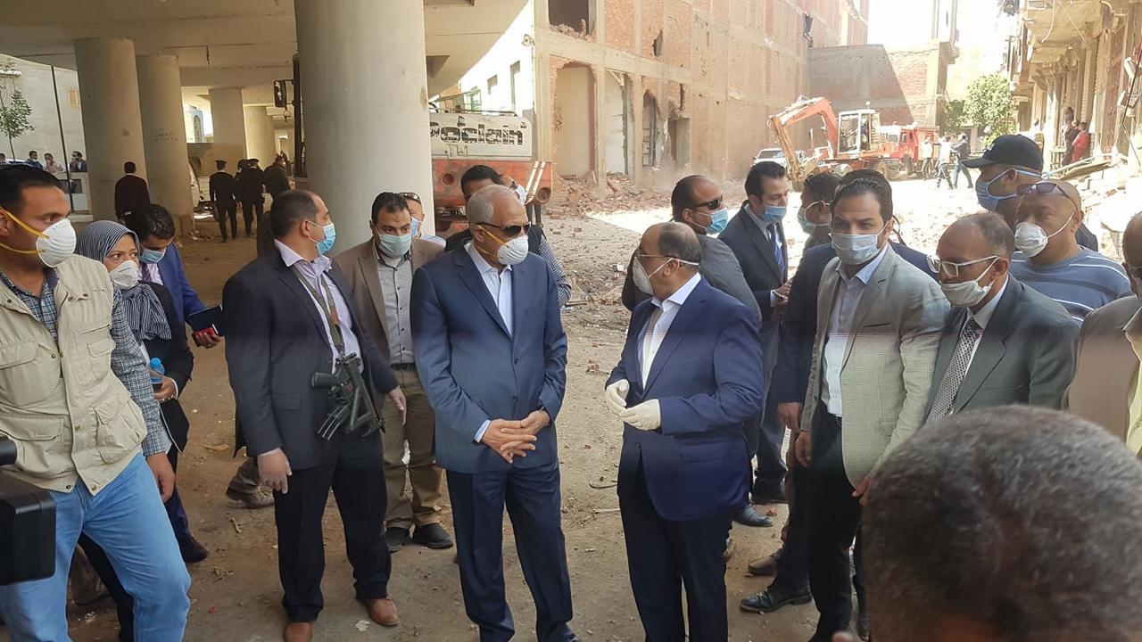 وزير التنمية المحلية ومحافظ الجيزة 