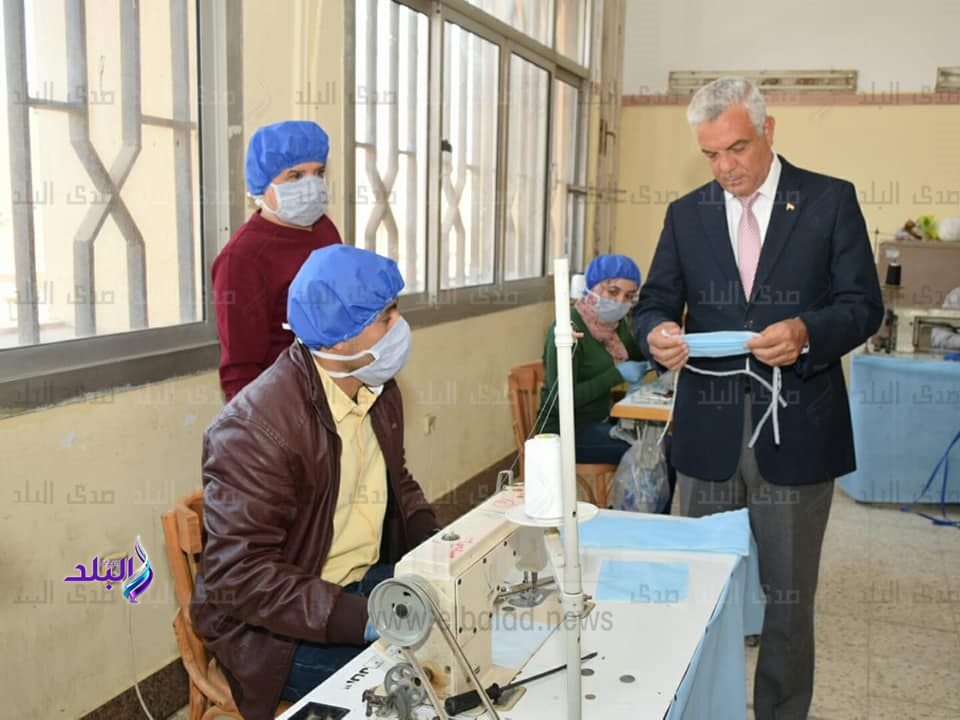 جامعة المنوفية تنتج كمامات