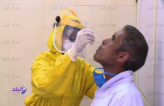 الكشف على نزلاء السجون 